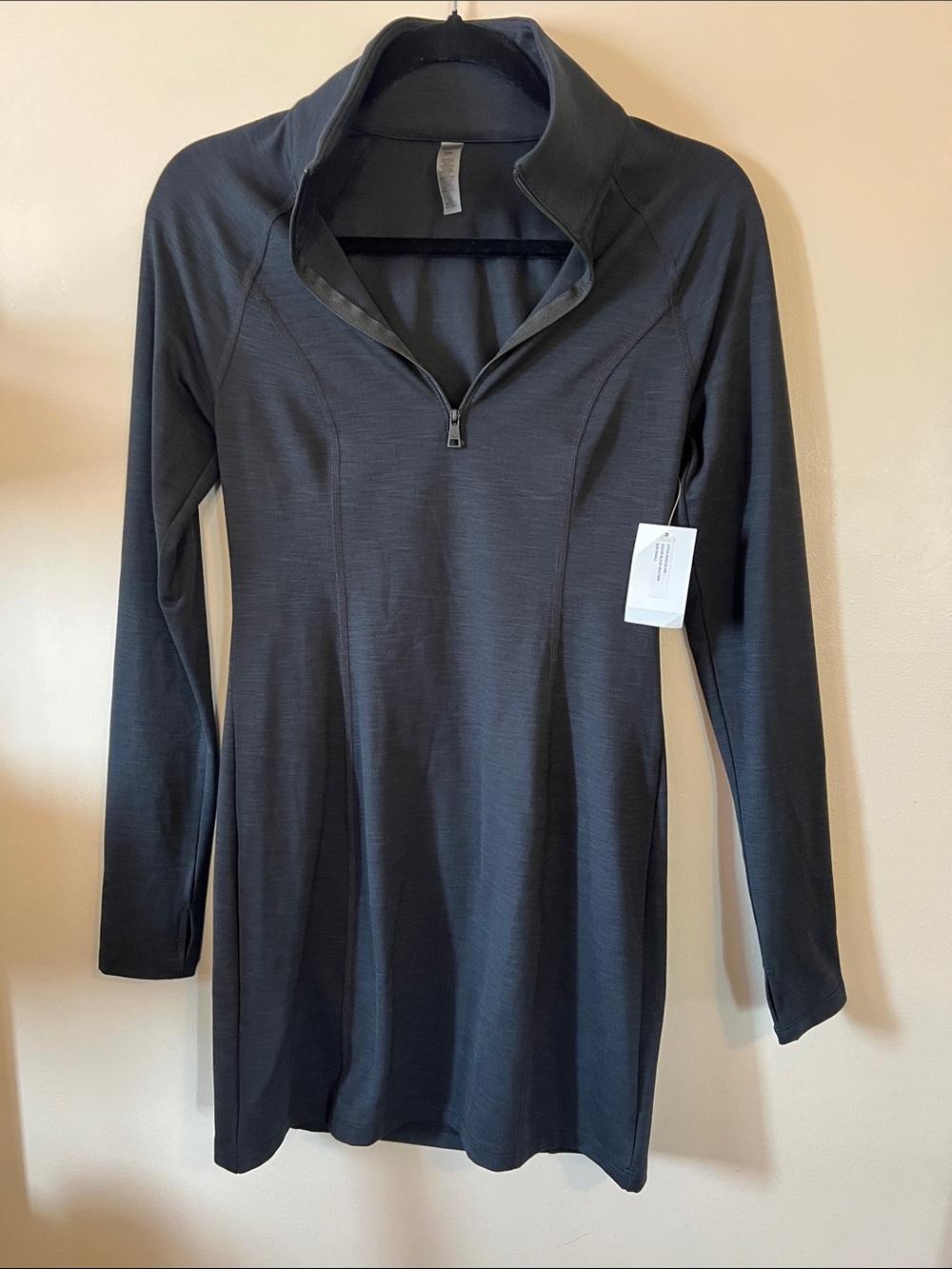 NWT Beyond Yoga Small Heather Rib Westside Long Sleeve Dress in Black - Picture 4 of 7